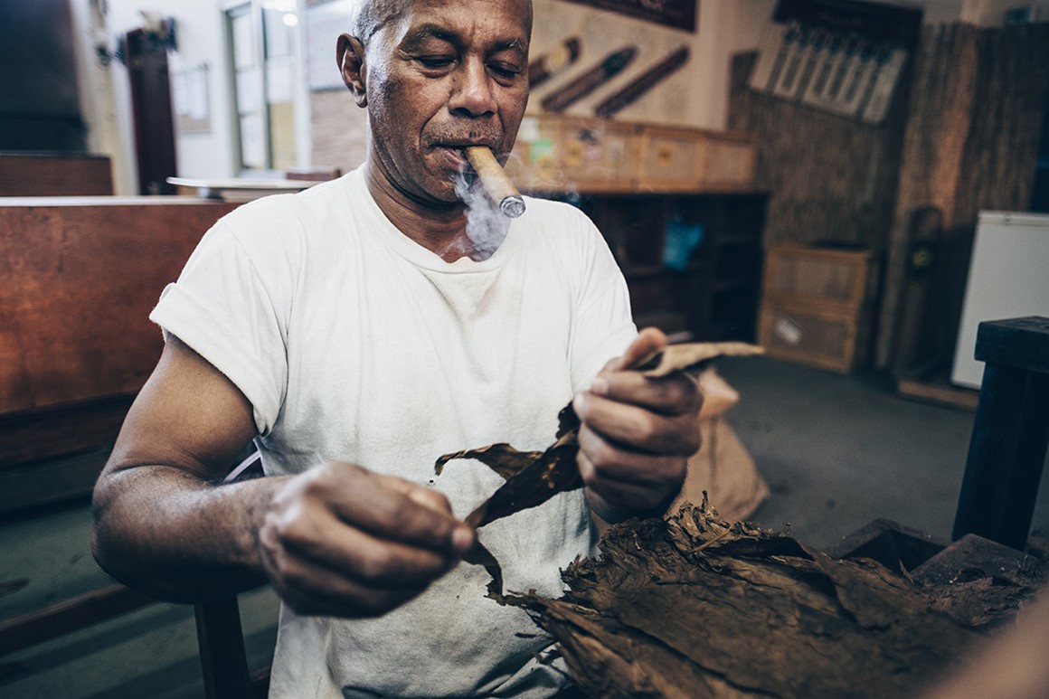 In der Fabrik von Brun del Ré werden jährlich 350000 Zigarren gerollt.