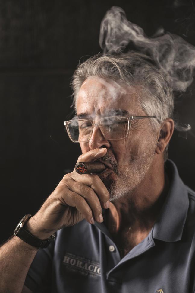 Cigar26 01 1071